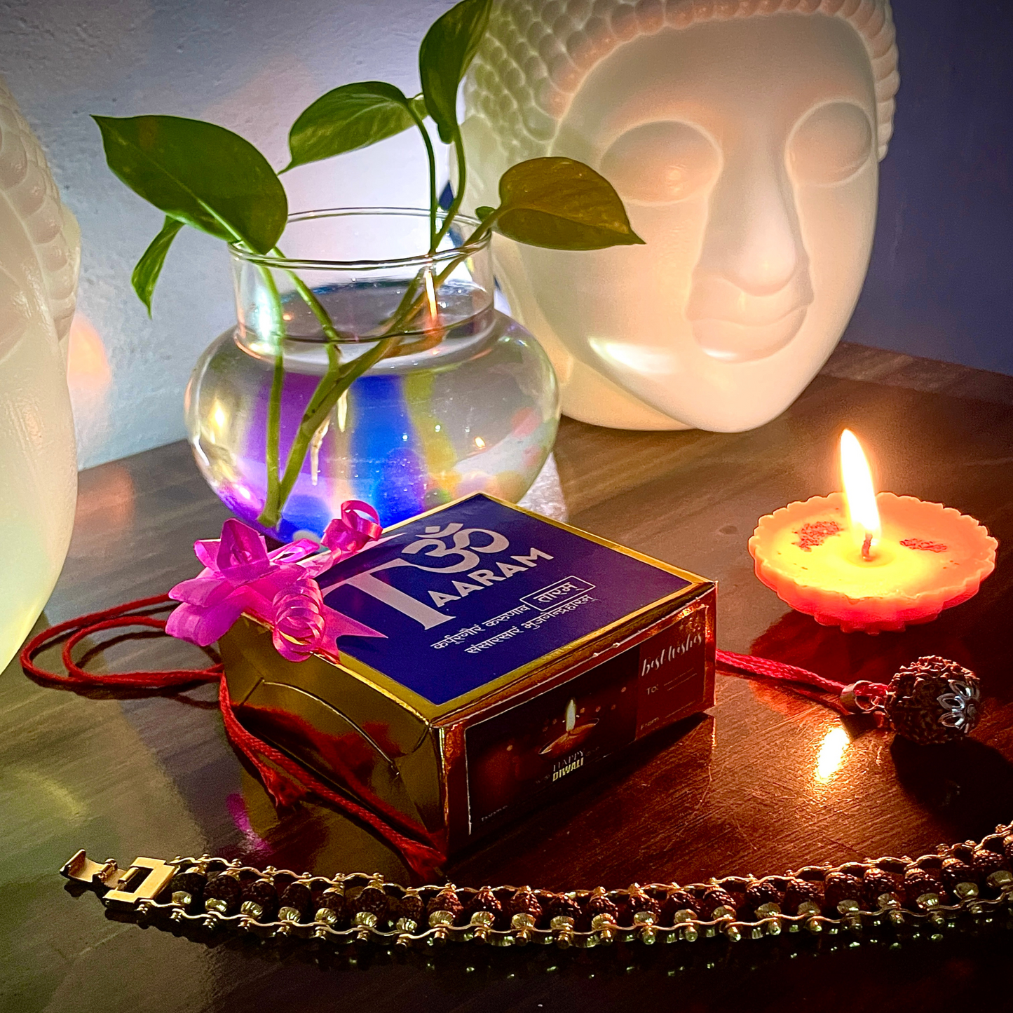 Taaram Diwali Celebrations - Rudraksha Shubh Diwali Hamper (5 Mukhi Rudraksha Bracelet, 7 Mukhi Rudraksha Mala & Handmade Fragrant Diya Candle)
